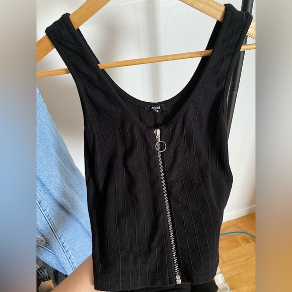 Black Cami - Ardene - Picture 2 of 4